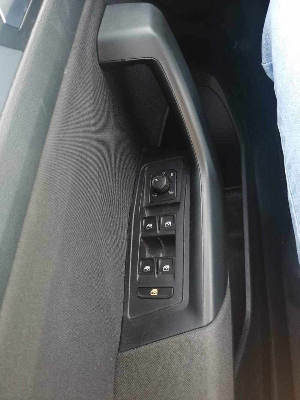 Volkswagen T-Roc usata a Salerno (15)