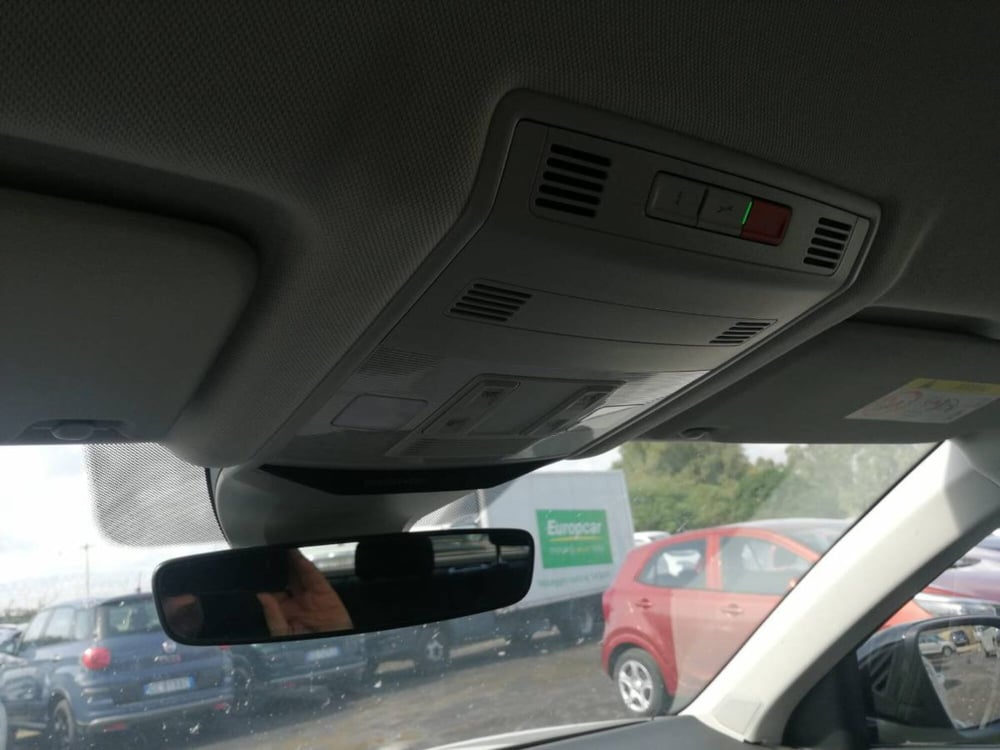 Volkswagen T-Roc usata a Salerno (17)