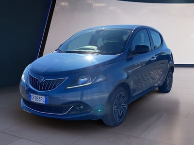 Lancia Ypsilon 1.0 FireFly 5 porte S&amp;S Hybrid Gold Plus del 2023 usata a Fisciano