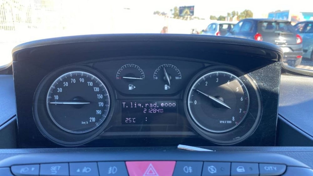 Lancia Ypsilon usata a Salerno (14)