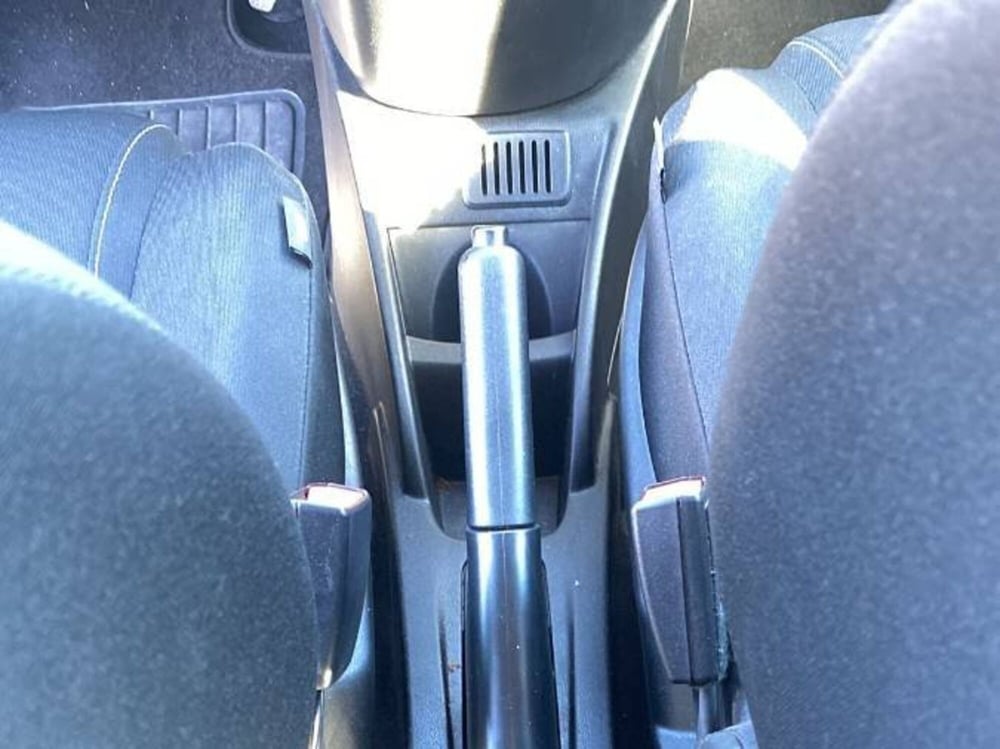 Lancia Ypsilon usata a Salerno (15)