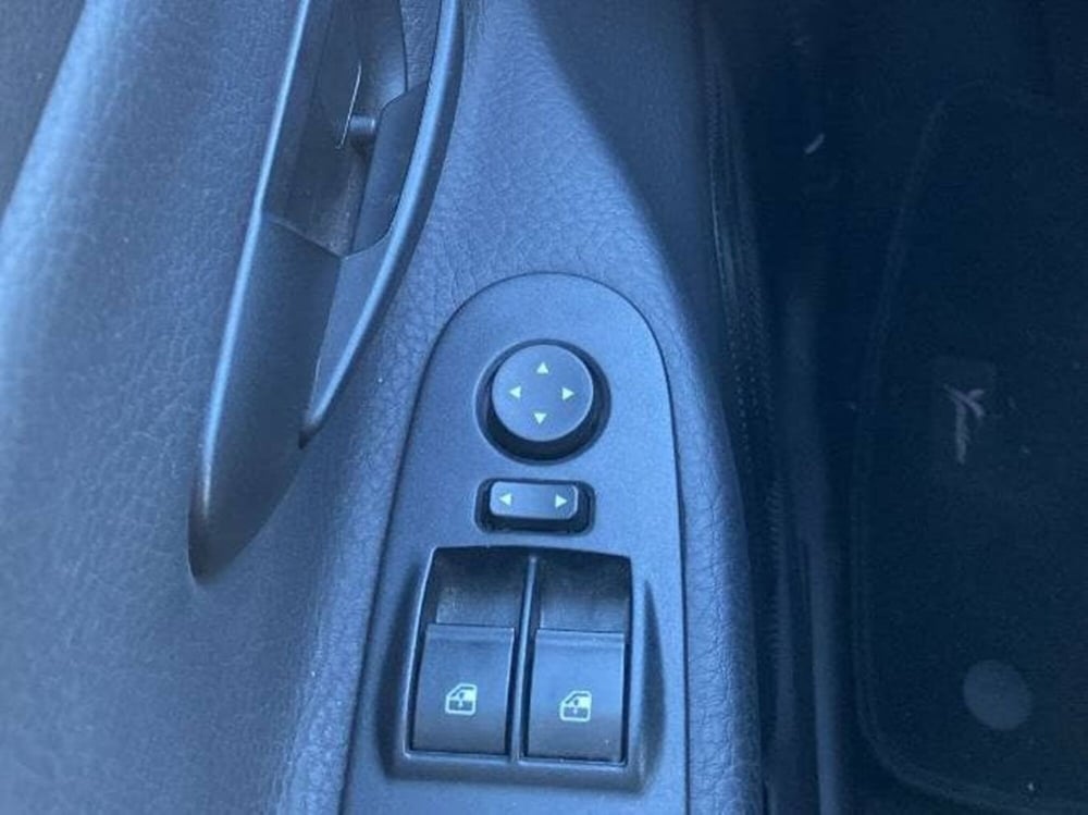 Lancia Ypsilon usata a Salerno (18)