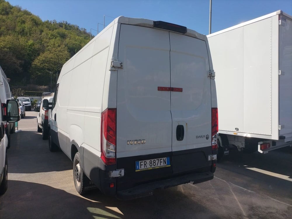 Iveco Daily Furgone usata a Salerno (3)