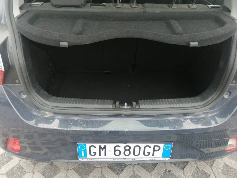 Hyundai i10 usata a Salerno (11)