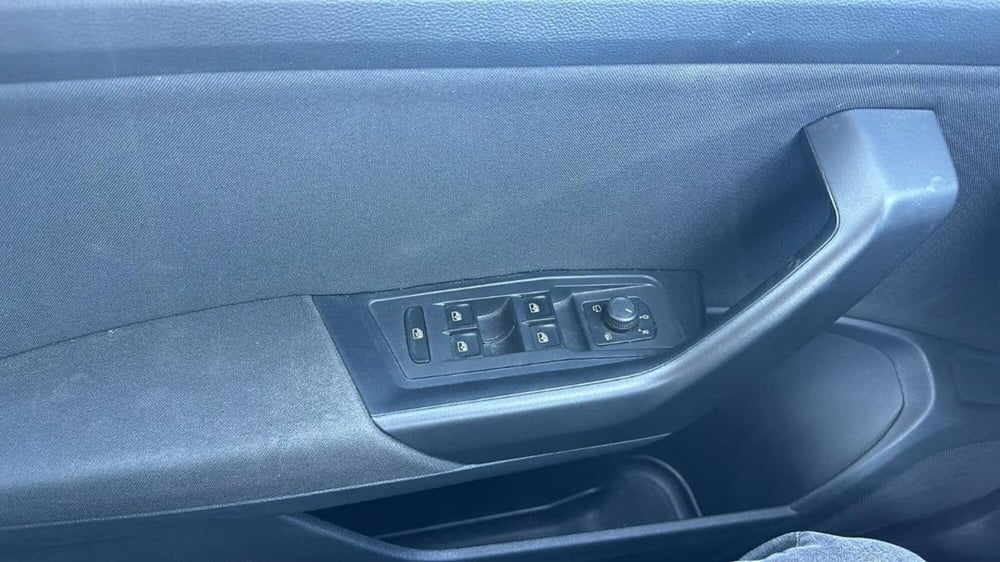 Volkswagen T-Roc usata a Salerno (16)