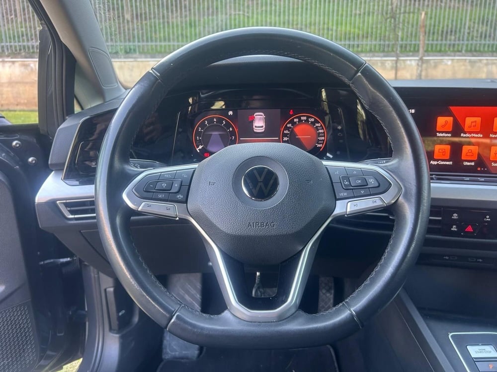 Volkswagen Golf Variant usata a Salerno (15)