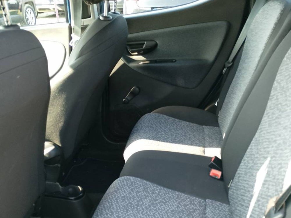 Lancia Ypsilon usata a Salerno (8)