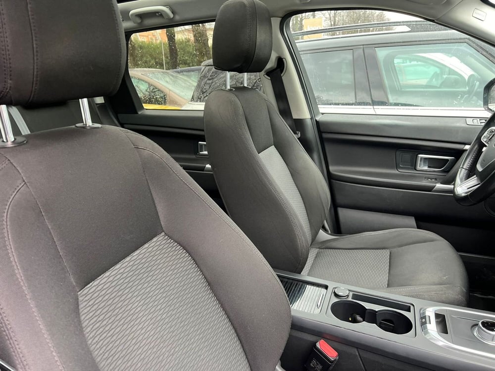 Land Rover Discovery Sport usata a Salerno (20)