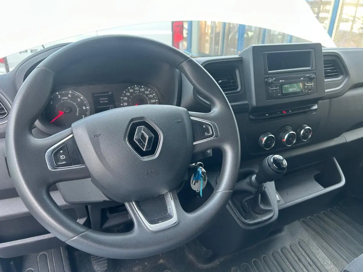 Renault Master Furgone usata a Salerno (13)