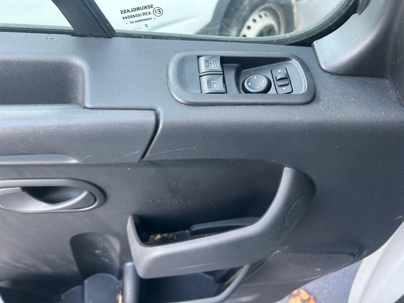 Renault Master Furgone usata a Salerno (14)