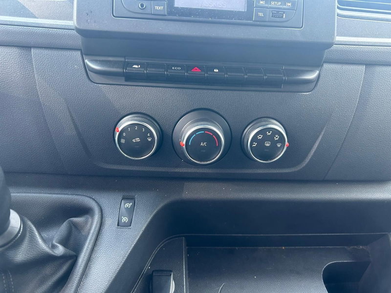 Renault Master Furgone usata a Salerno (15)