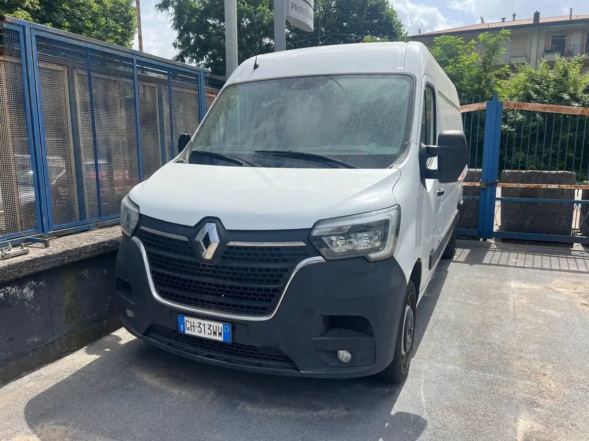 Renault Master Furgone usata a Salerno (4)