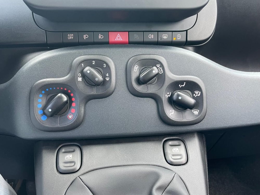 Fiat Panda nuova a Ancona (17)