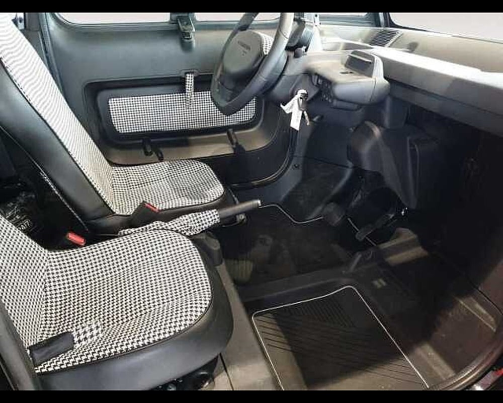 Citroen Ami nuova a Cuneo (14)