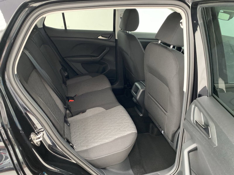 Volkswagen T-Cross nuova a Lodi (7)
