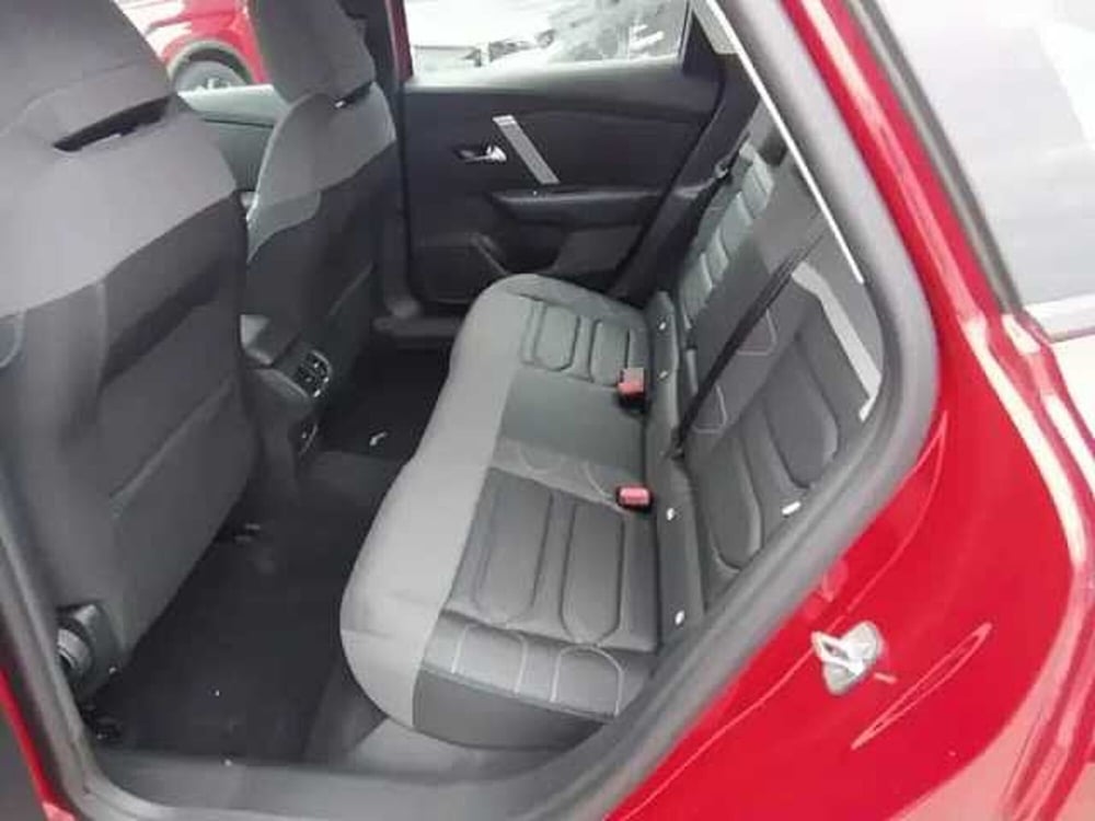 Citroen C4 X nuova a Milano (11)