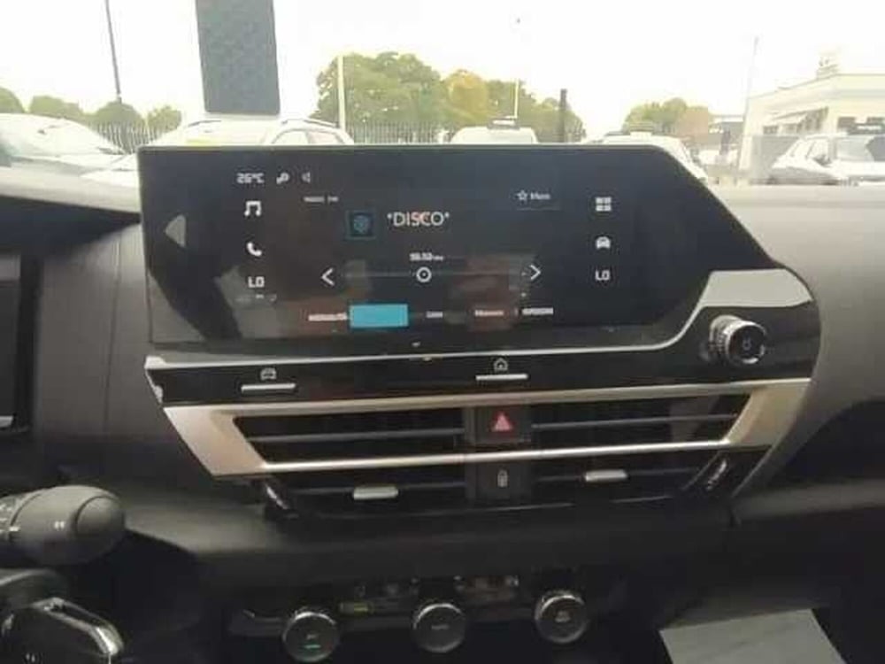 Citroen C4 X nuova a Milano (13)