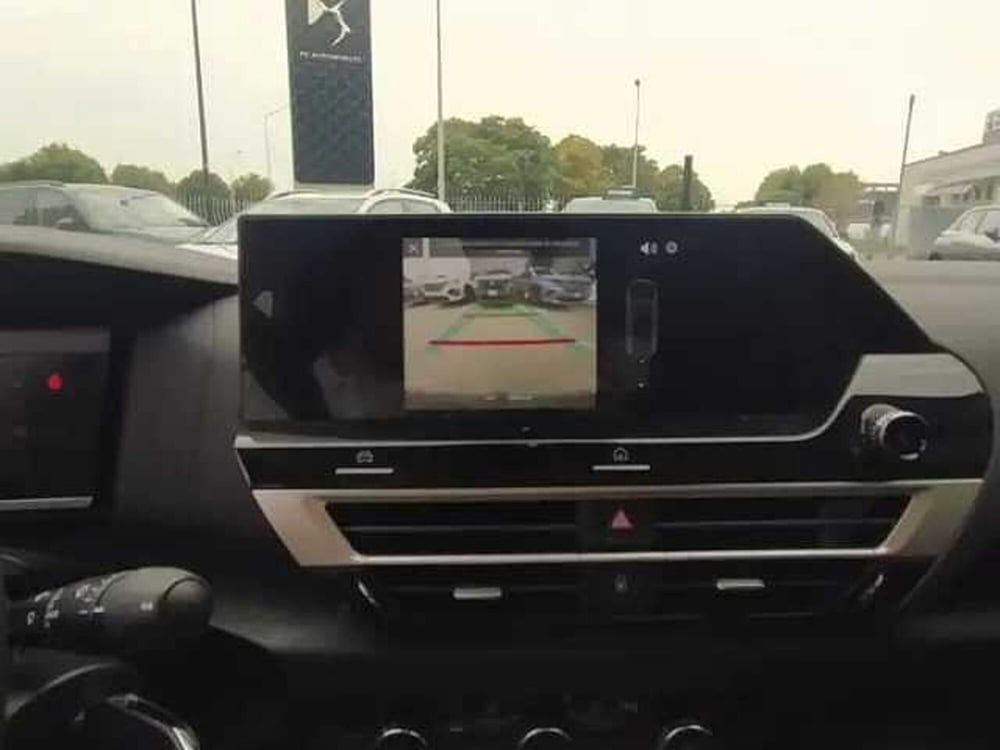 Citroen C4 X nuova a Milano (14)