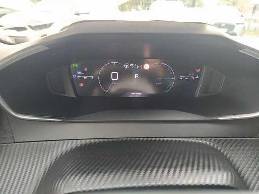 Peugeot 208 nuova a Milano (17)