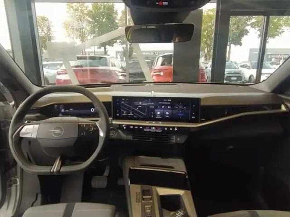 Opel Grandland nuova a Milano (8)