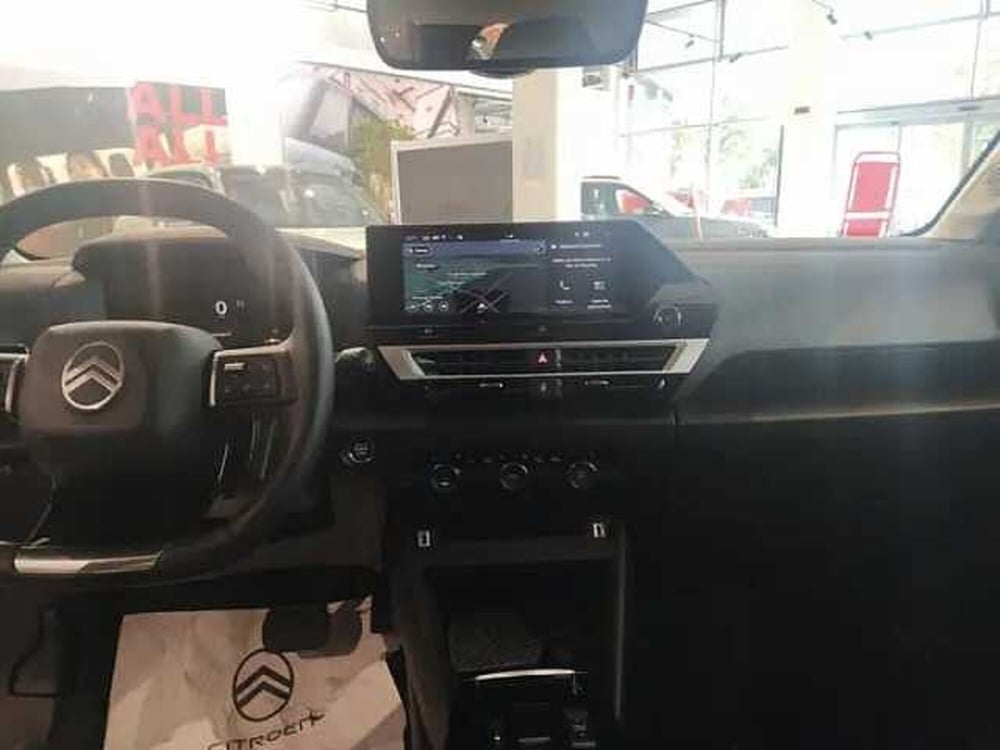 Citroen C4 X nuova a Milano (8)