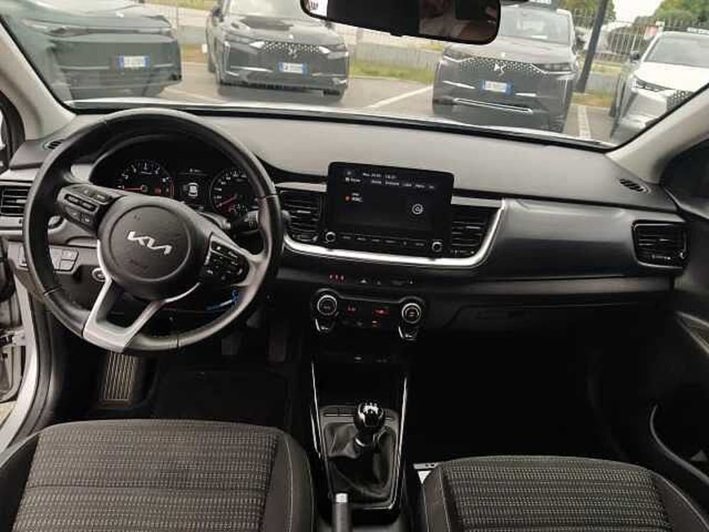Kia Stonic usata a Milano (9)