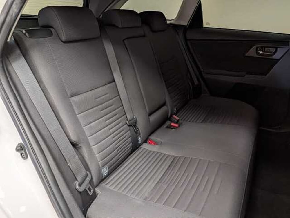 Toyota Auris usata a Teramo (14)