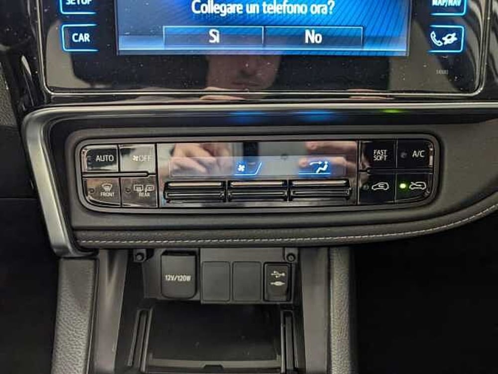 Toyota Auris usata a Teramo (20)