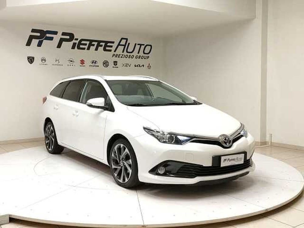 Toyota Auris usata a Teramo (6)
