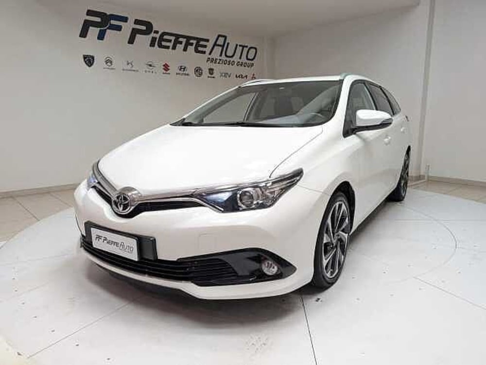 Toyota Auris usata a Teramo (8)