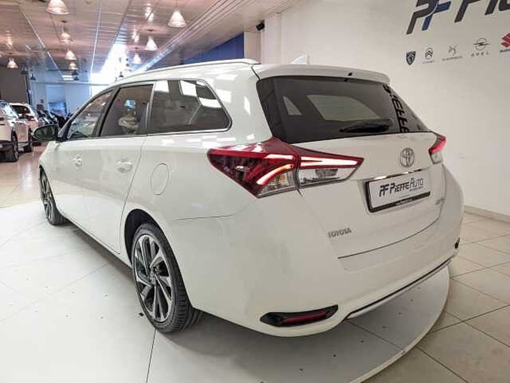 Toyota Auris usata a Teramo (9)