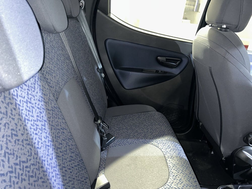 Lancia Ypsilon usata a Bergamo (9)