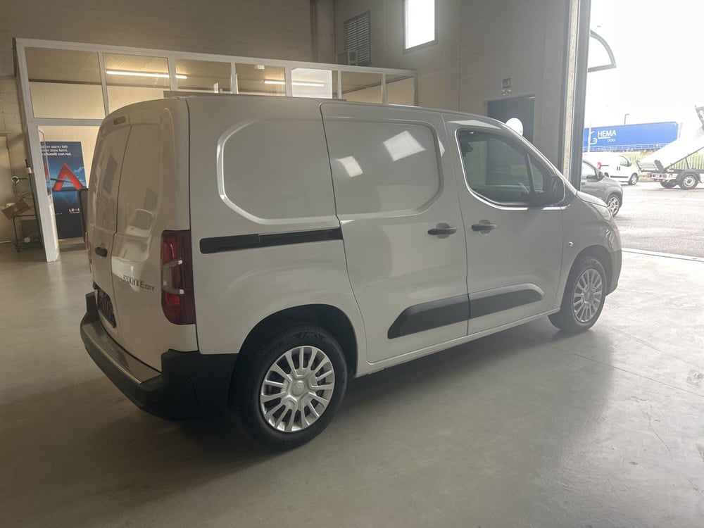 Toyota Proace City nuova a Bergamo (5)