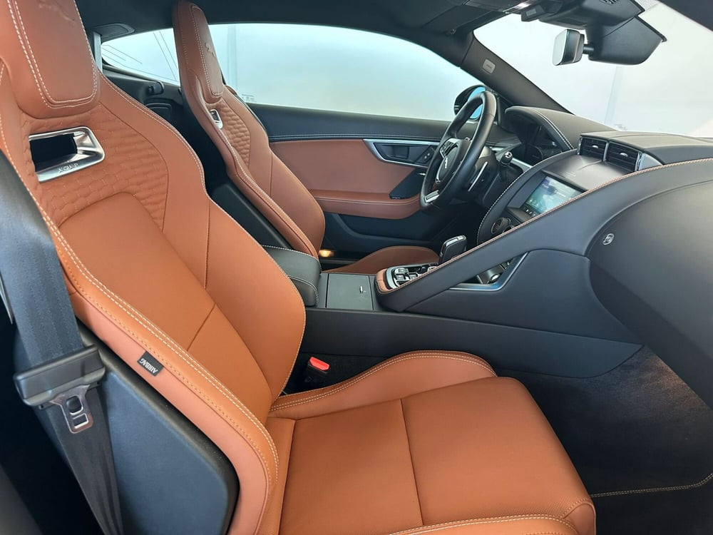 Jaguar F-Type Coupé usata a Modena (3)