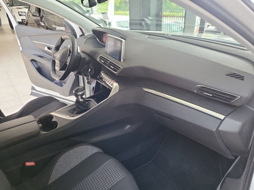 Peugeot 3008 usata a Vicenza (16)