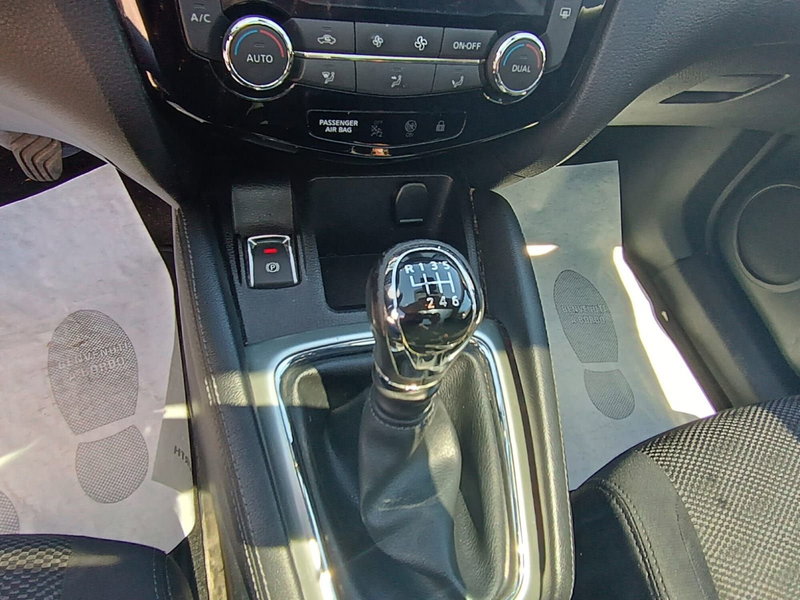 Nissan Qashqai usata a Latina (15)