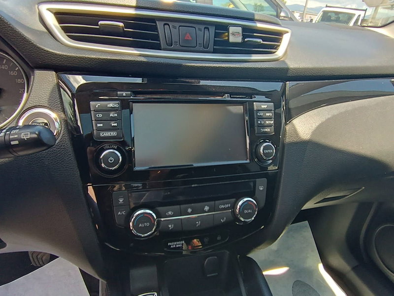 Nissan Qashqai usata a Latina (17)