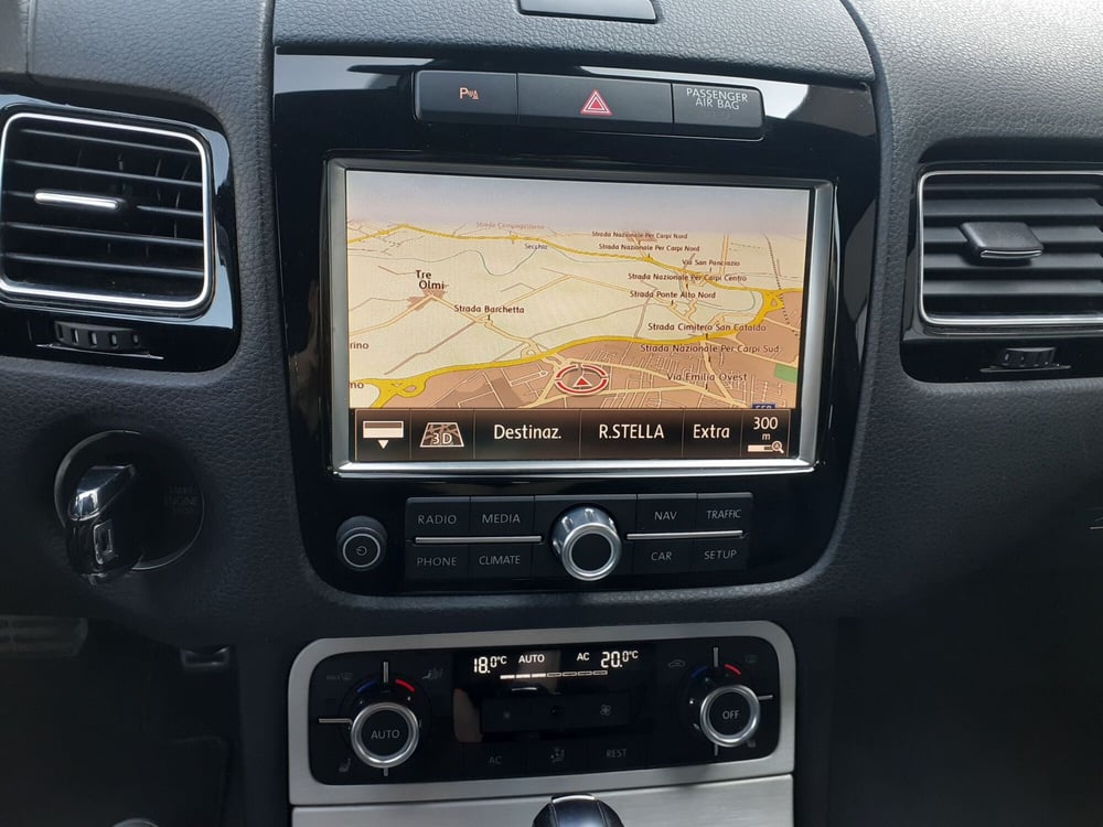 Volkswagen Touareg usata a Modena (13)