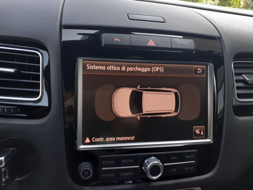 Volkswagen Touareg usata a Modena (15)