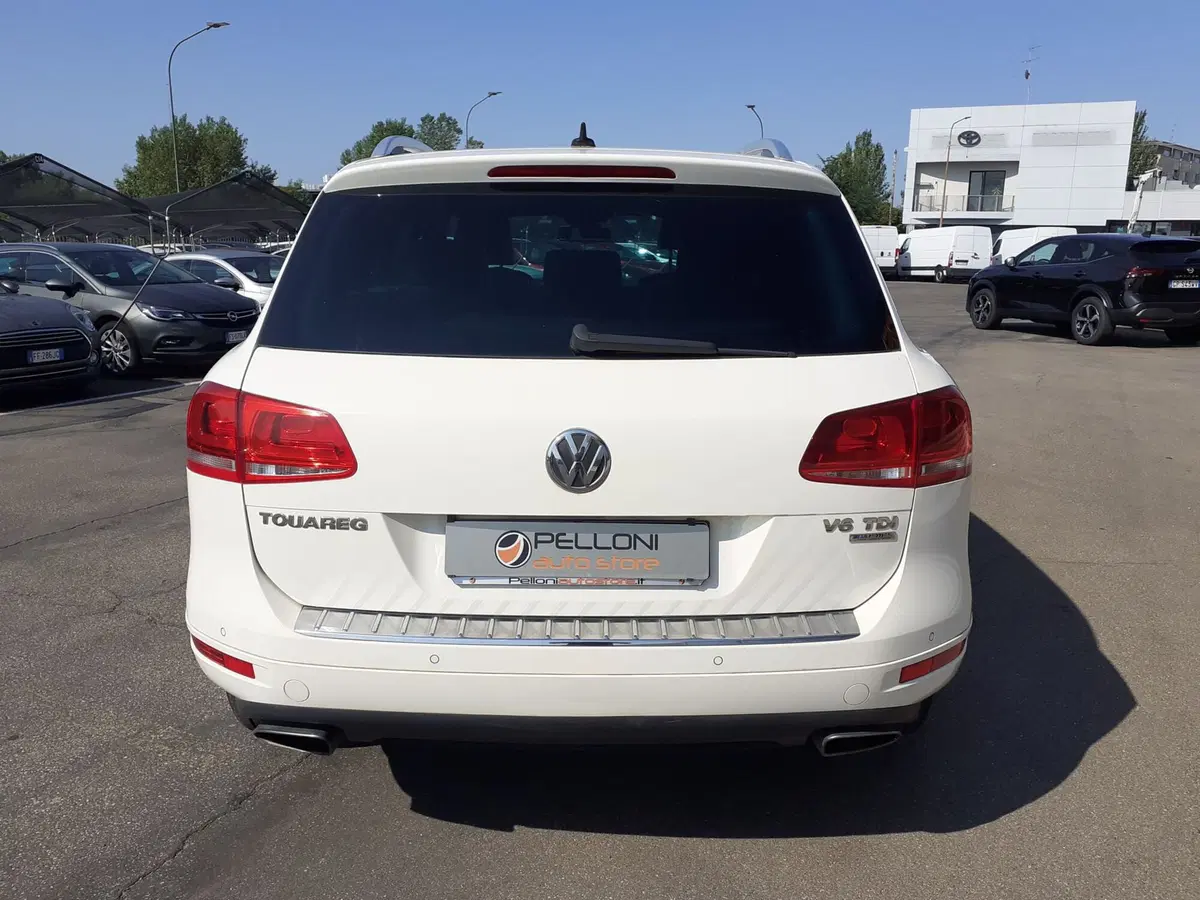 Volkswagen Touareg usata a Modena (5)