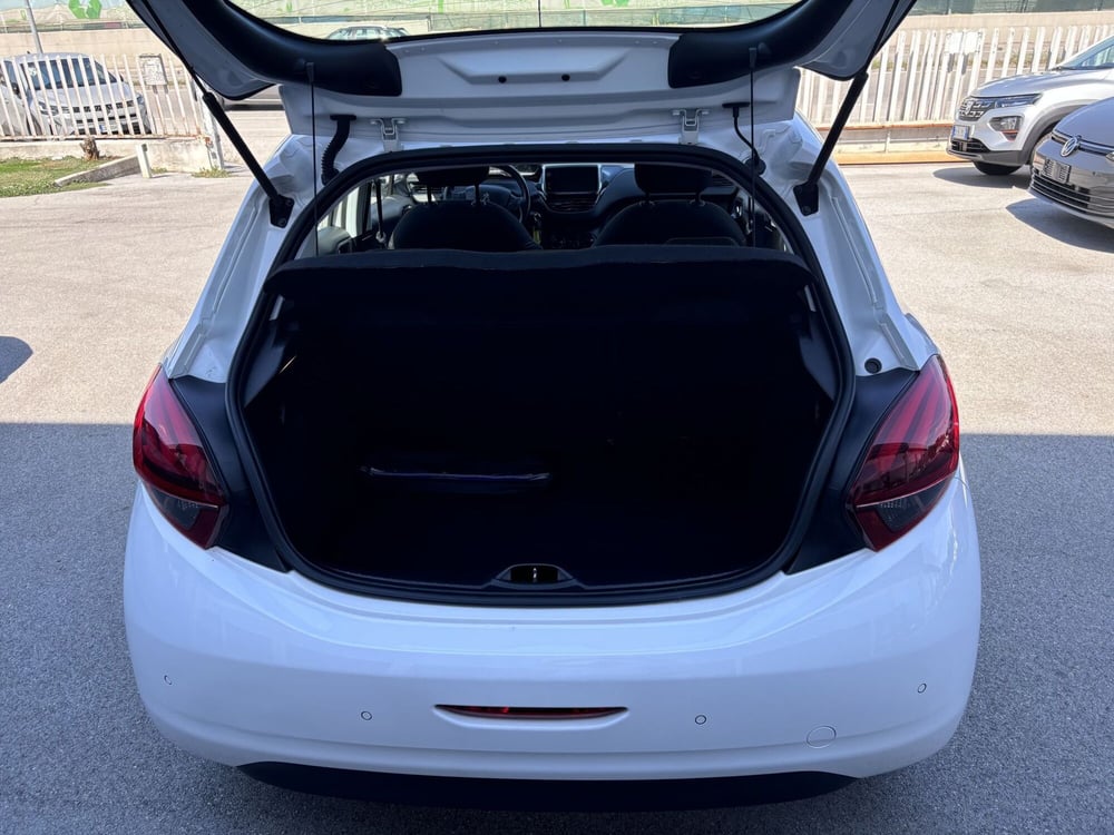 Peugeot 208 usata a Ancona (10)