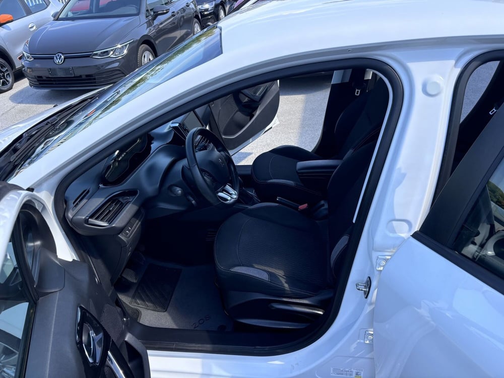 Peugeot 208 usata a Ancona (8)