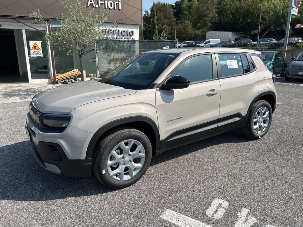 Jeep Avenger nuova a Roma (8)