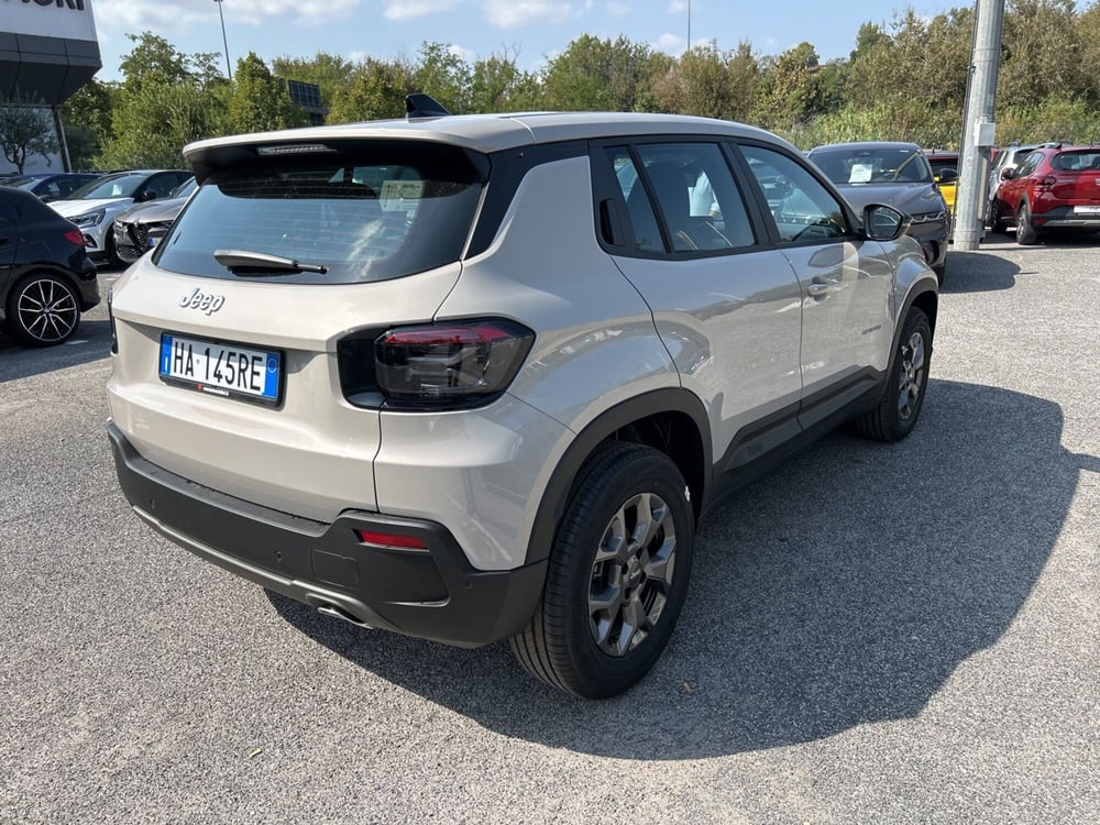 Jeep Avenger nuova a Roma (3)