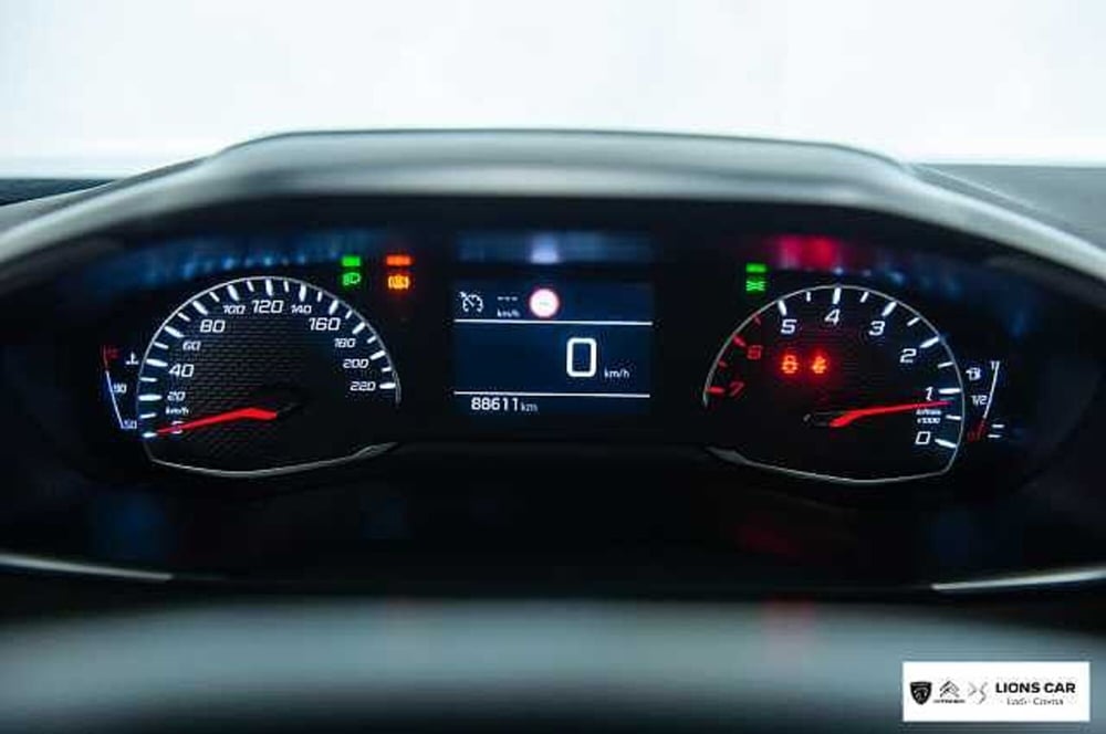 Peugeot 2008 usata a Lodi (12)