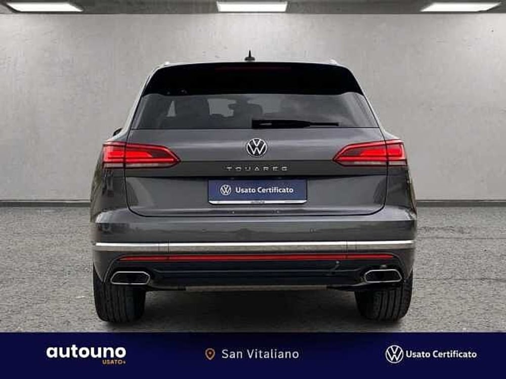 Volkswagen Touareg usata a Napoli (4)