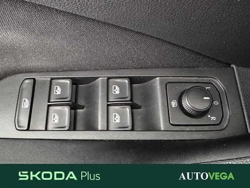 Skoda Kamiq usata a Vicenza (11)