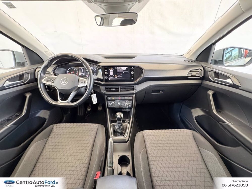 Volkswagen T-Cross usata a Roma (10)