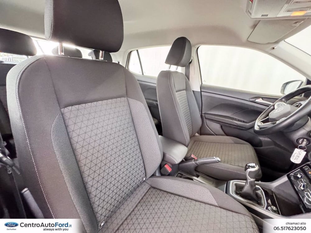 Volkswagen T-Cross usata a Roma (7)