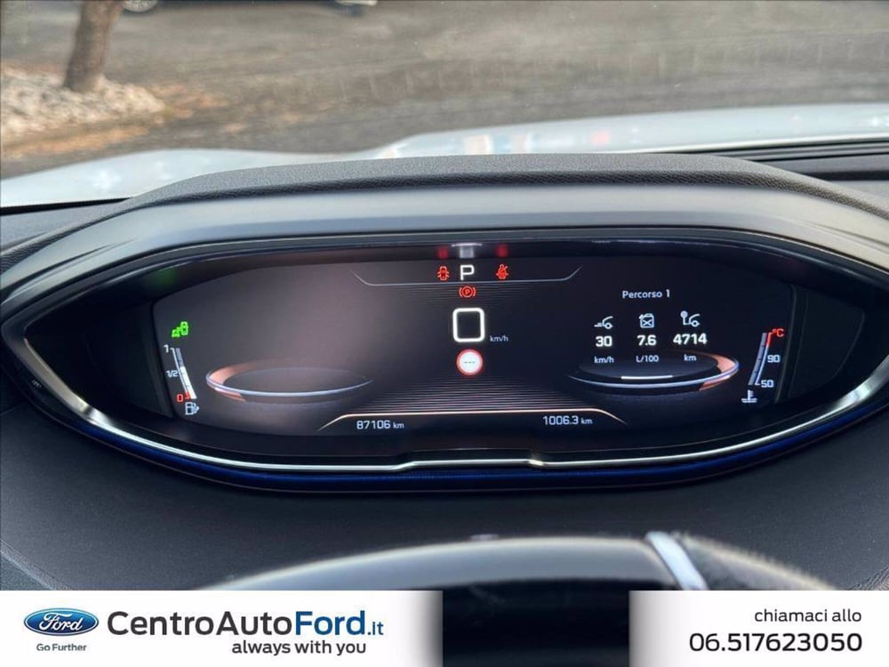 Peugeot 5008 usata a Roma (14)